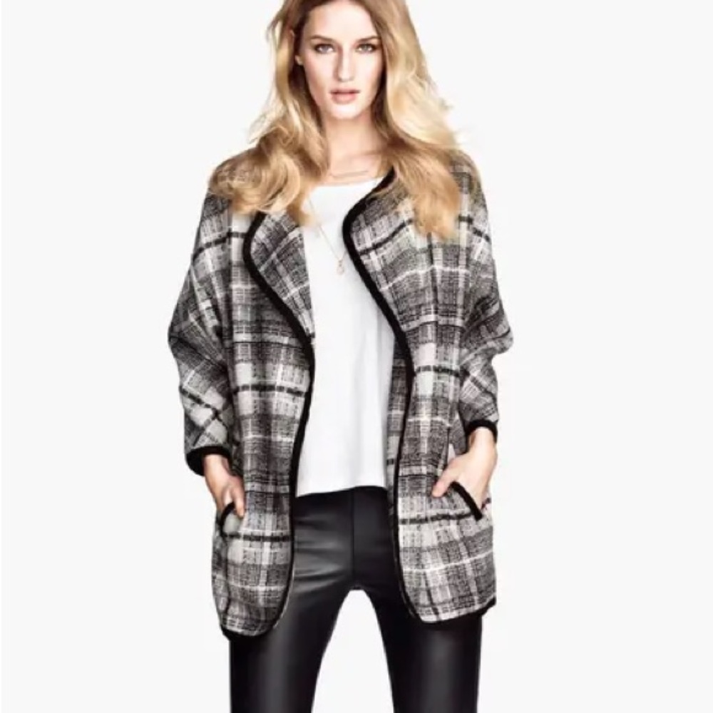 H&M tweed open Coatigan - Picture 2 of 4